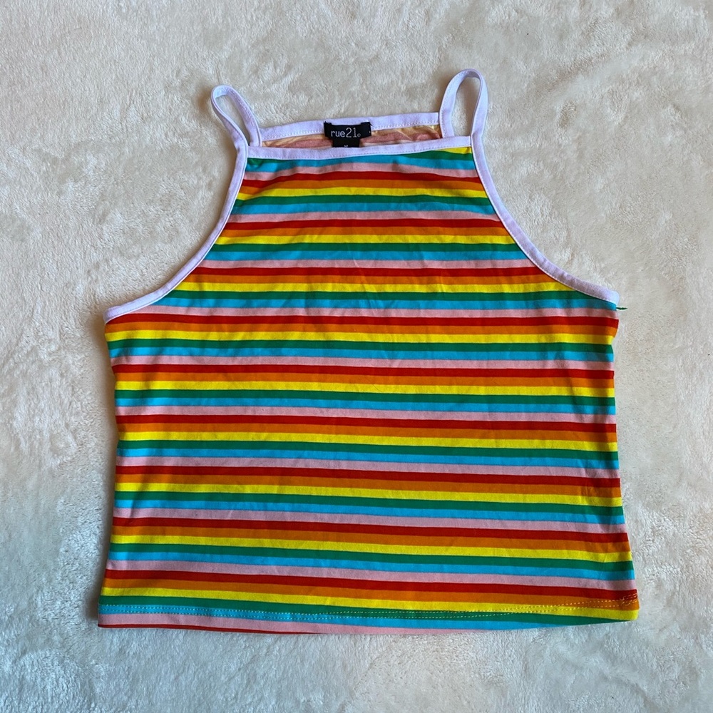 Rainbow Crop Top 🌈 - Picture 5 of 5
